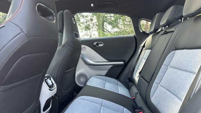 smart Hashtag 3 200kW Pro + 66kWh 5dr Auto Electric Estate - Image 16